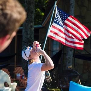 Meet your Posher, Tyler